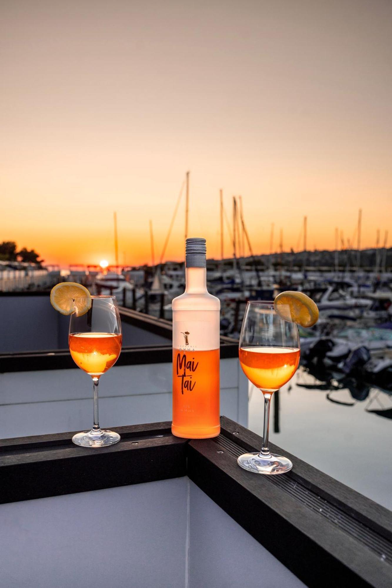 The Sea Lodges Portoroz - Bootshaus Floating Sea House Εξωτερικό φωτογραφία